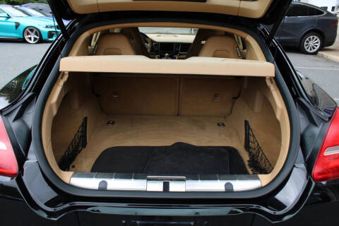 2012 Porsche Panamera