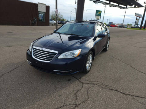 2013 Chrysler 200 LX