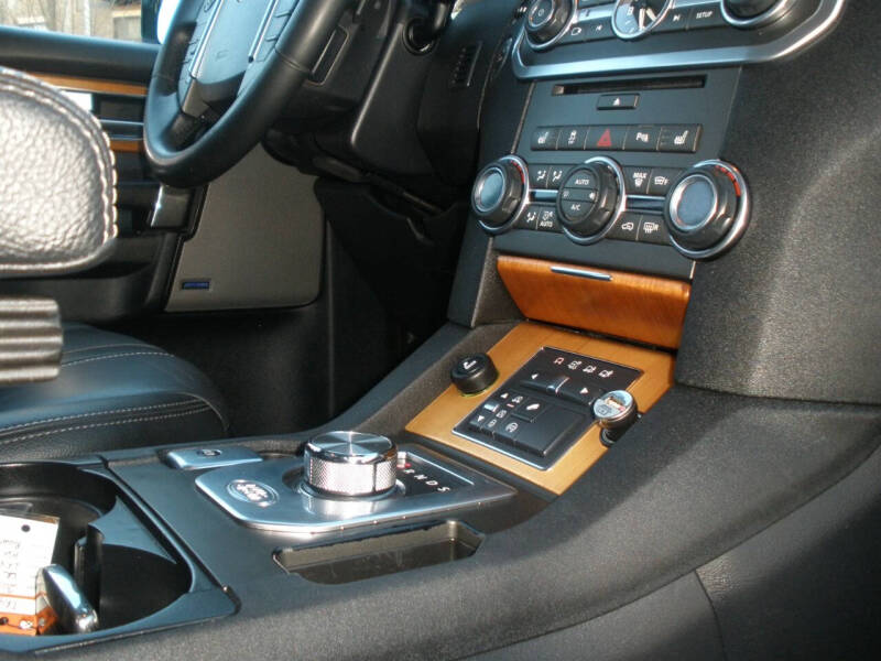 2015 Land Rover LR4 HSE