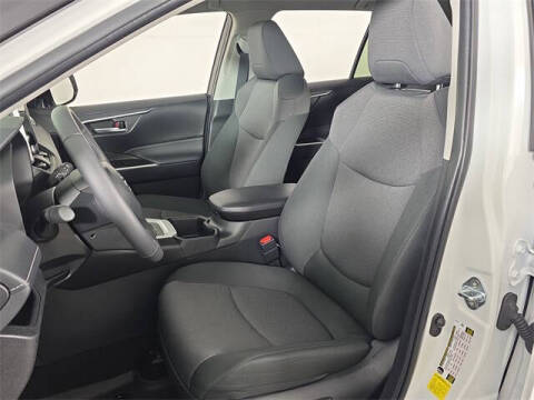 2025 Toyota RAV4 Hybrid Woodland Edition