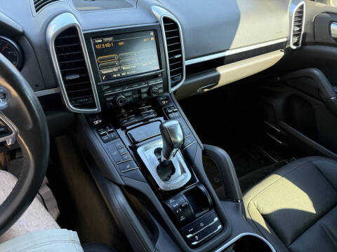 2016 Porsche Cayenne