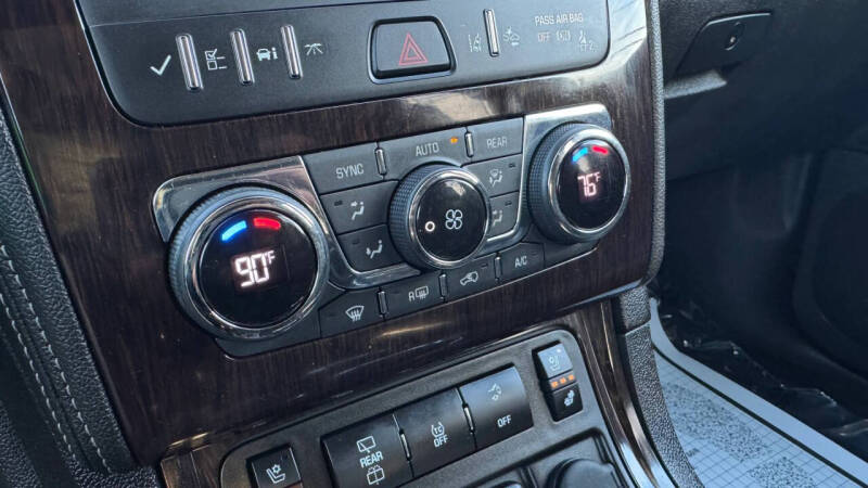 2016 Chevrolet Traverse LTZ