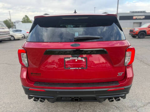 2021 Ford Explorer ST