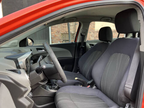 2012 Chevrolet Sonic LT