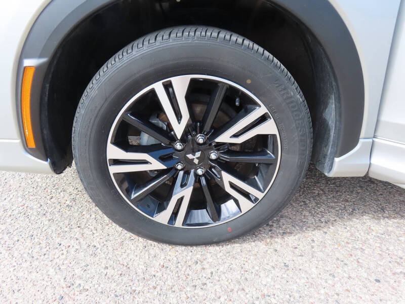 2023 Mitsubishi Eclipse Cross SEL
