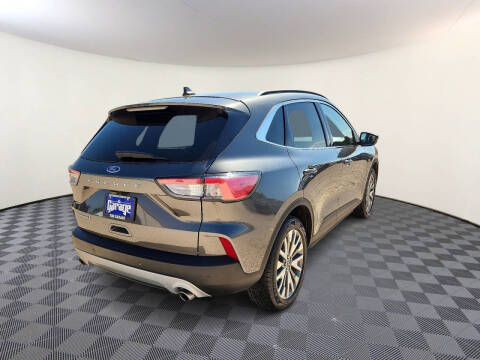 2020 Ford Escape Hybrid Titanium