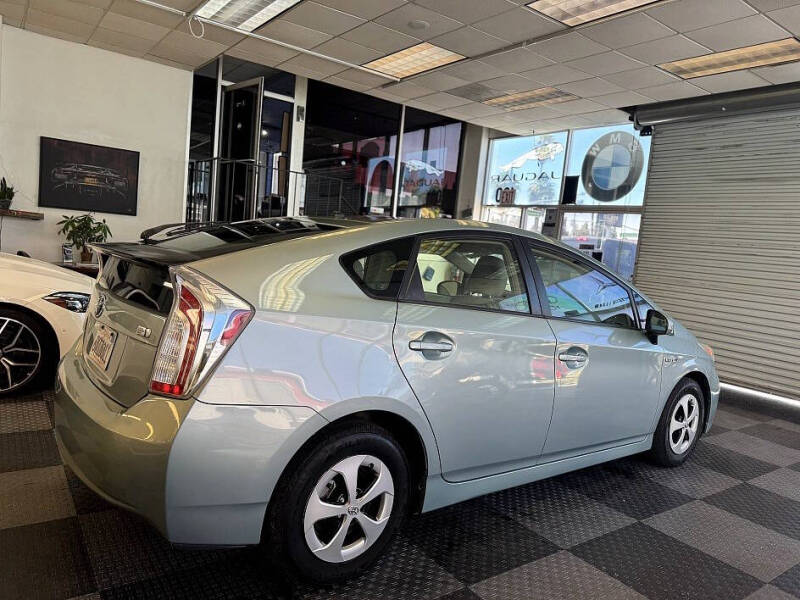 2013 Toyota Prius Two
