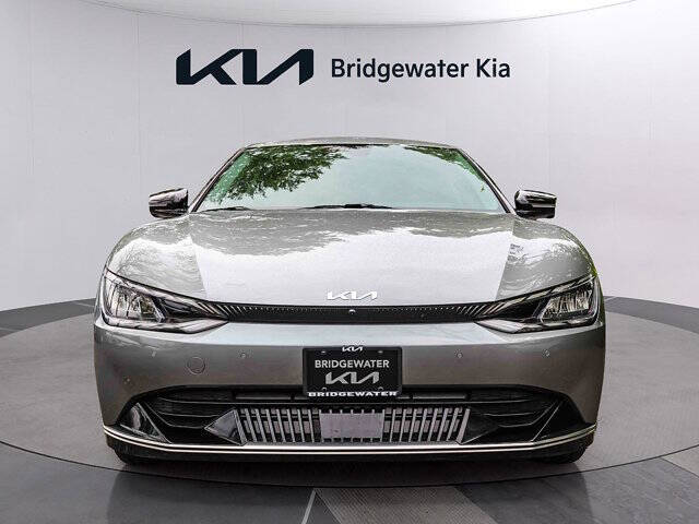 2024 Kia EV6 Wind