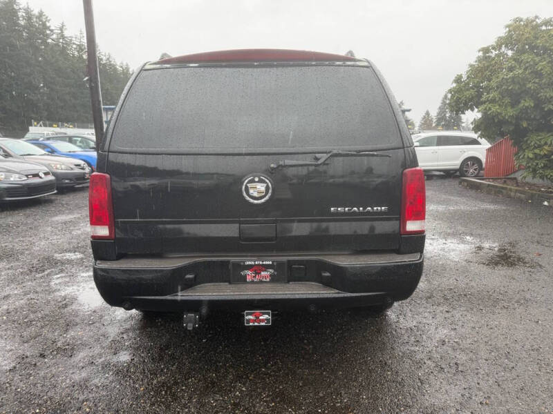 2003 Cadillac Escalade