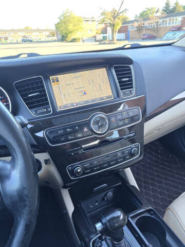 2014 Kia Cadenza Limited