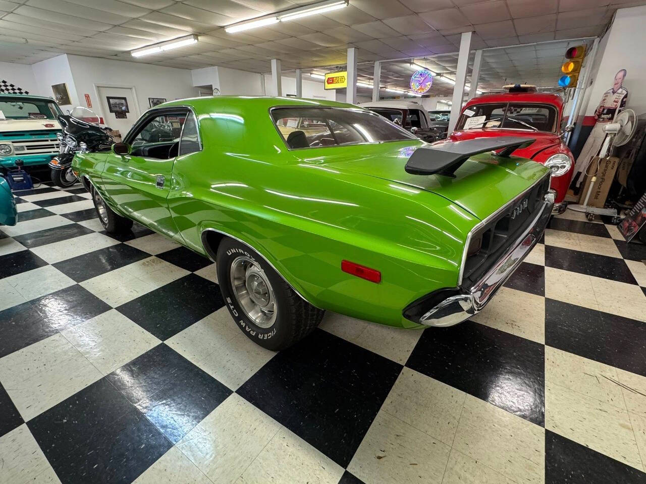 1973 Dodge Challenger 6