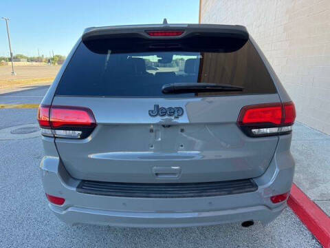 2020 Jeep Grand Cherokee Laredo