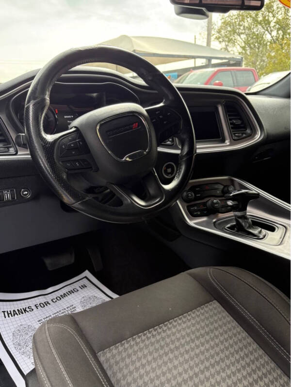 2019 Dodge Challenger SXT