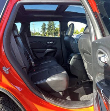 2021 Jeep Cherokee 80th Anniversary Edition