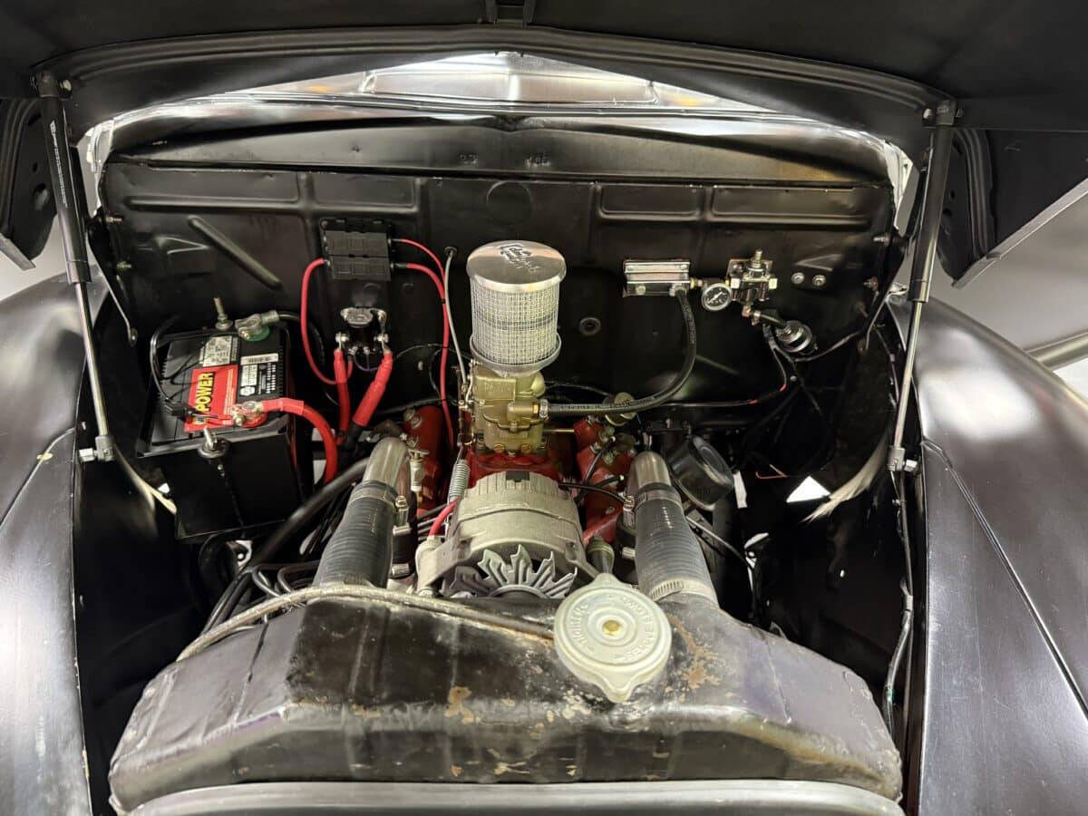 1946 Ford Coupe 41