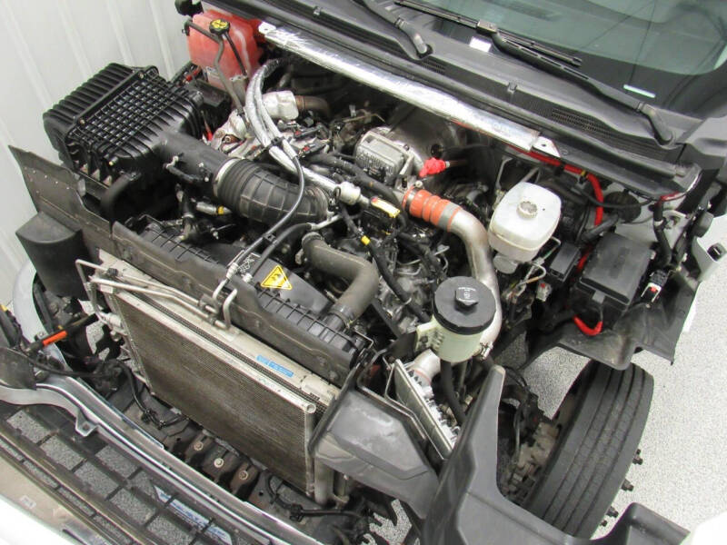 2022 Chevrolet Silverado 5500HD