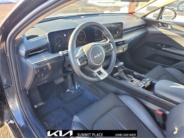 2025 Kia K5 EX