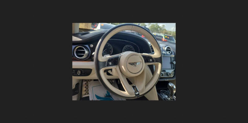 2020 Bentley Bentayga V8