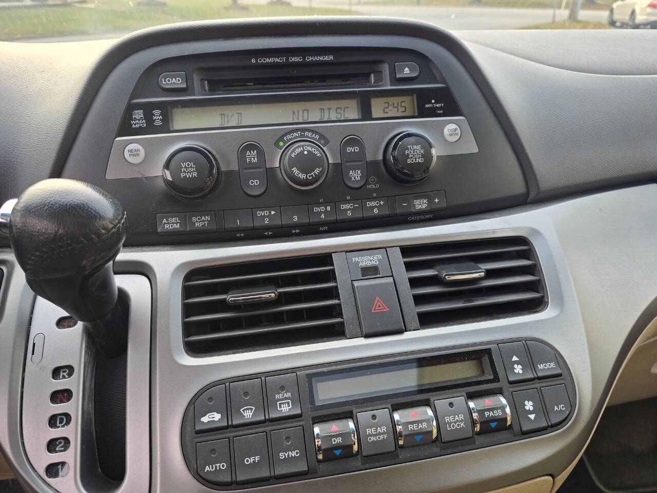 2009 Honda Odyssey for sale at QUEENSGATE AUTO SALES in York, PA