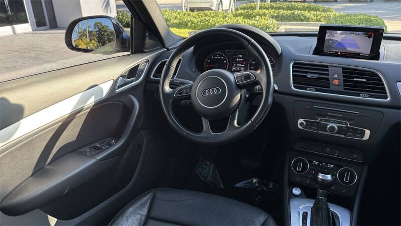 2018 Audi Q3 2.0T Premium Plus