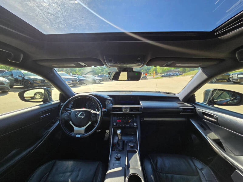 2017 Lexus IS 200t