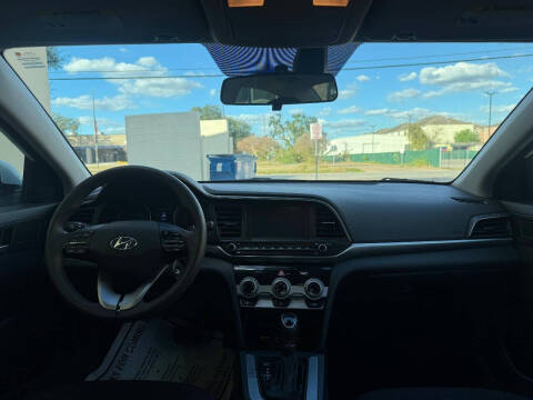 2019 Hyundai Elantra SEL