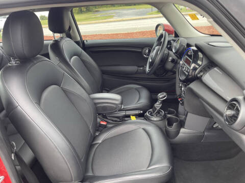 2015 MINI Hardtop 2 Door Cooper