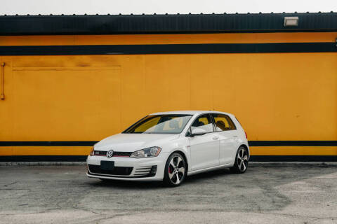2017 Volkswagen Golf GTI S