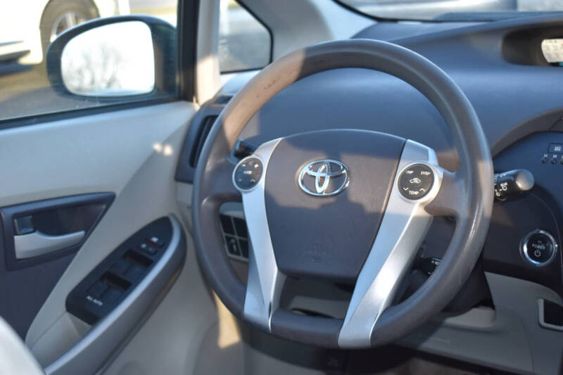 2011 Toyota Prius Two