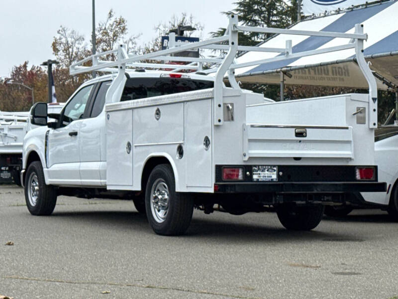 2025 Ford F-350 Super Duty XL