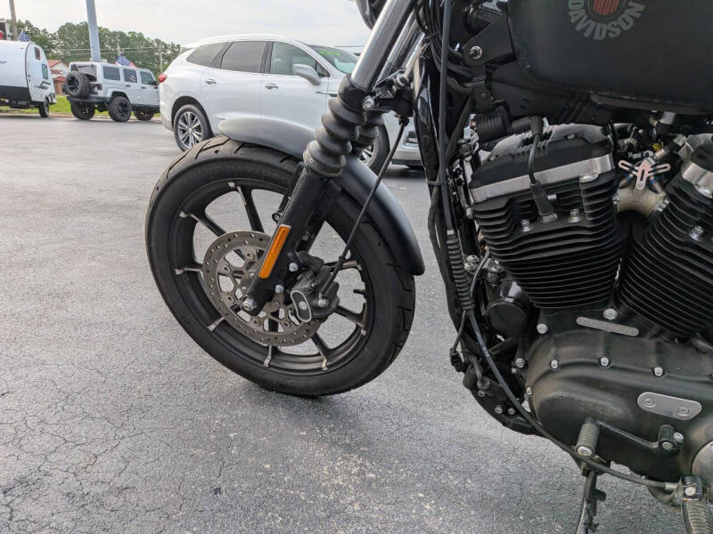 2020 Harley-Davidson Iron 883