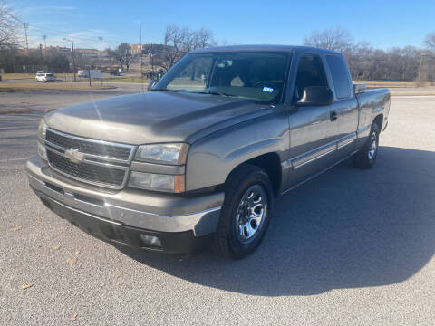 2006 Chevrolet Silverado 1500 for sale at Auto World Sales in Fort Worth TX