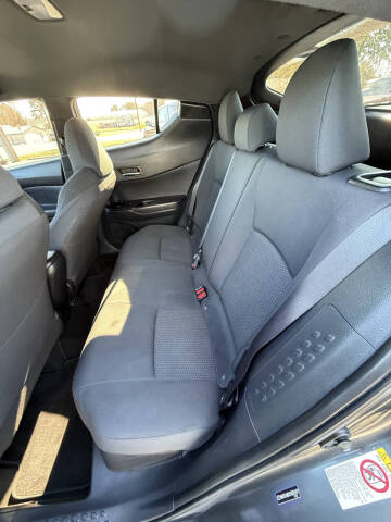 2018 Toyota C-HR XLE Premium