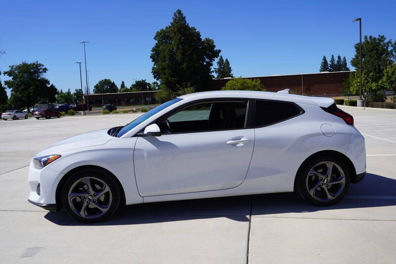 2019 Hyundai Veloster