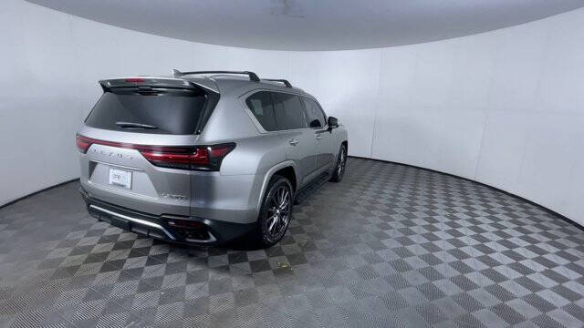 2024 Lexus LX 600 F SPORT Handling