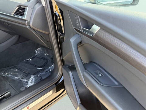 2024 Audi Q5 e quattro S line Premium 55 TFSI