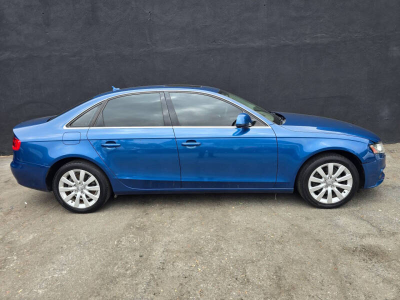 2009 Audi A4 2.0T quattro Premium Plus