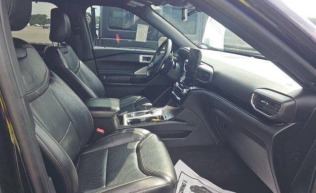 2021 Ford Explorer ST