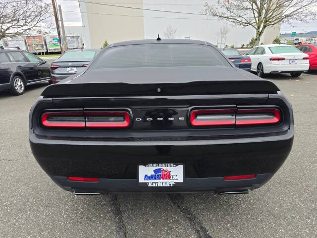 2015 Dodge Challenger R/T Plus