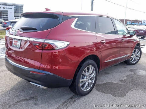 2023 Buick Enclave Essence