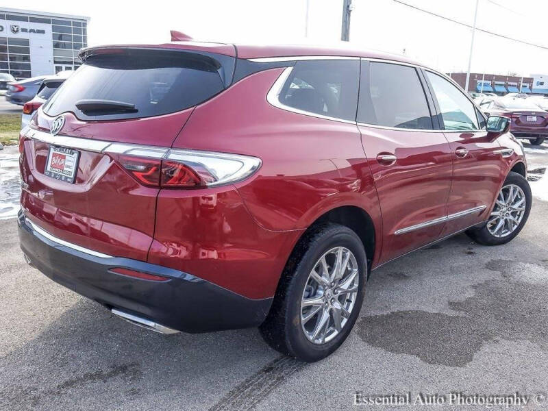 2023 Buick Enclave Essence