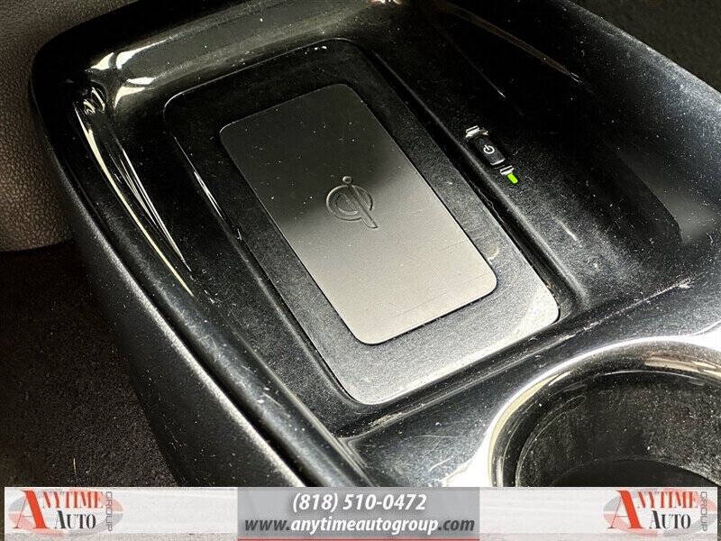 2018 Toyota Prius Three Touring