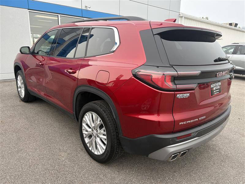 2024 GMC Acadia Elevation