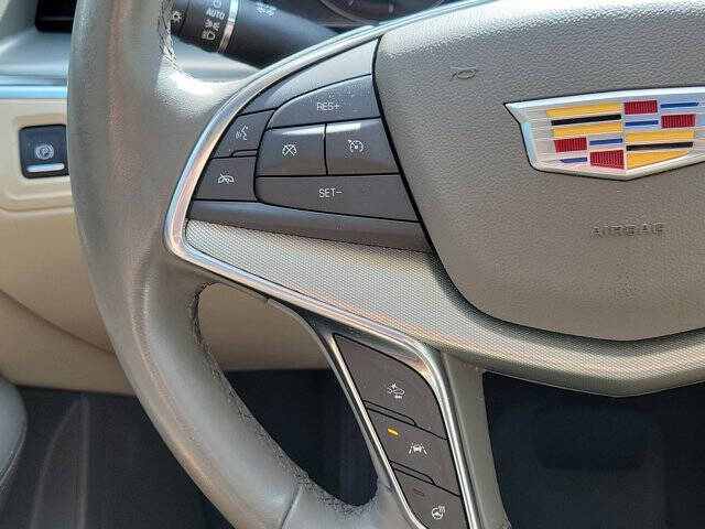 2021 Cadillac XT5 Premium Luxury