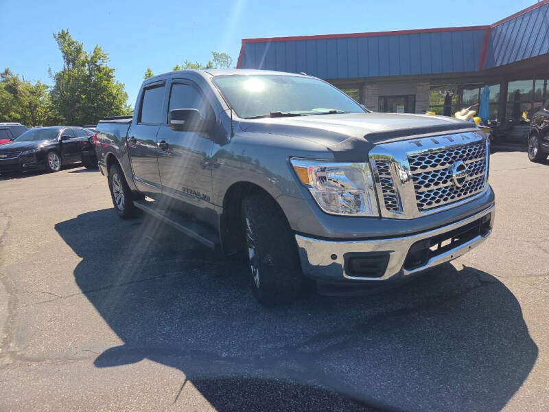 2018 Nissan Titan SV