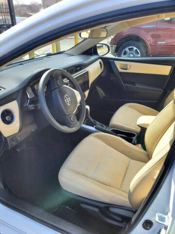 2017 Toyota Corolla LE