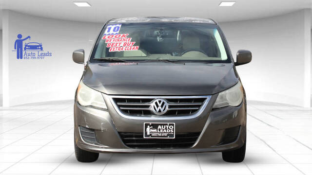 2010 Volkswagen Routan for sale at AUTO LEADS in Pasadena, TX