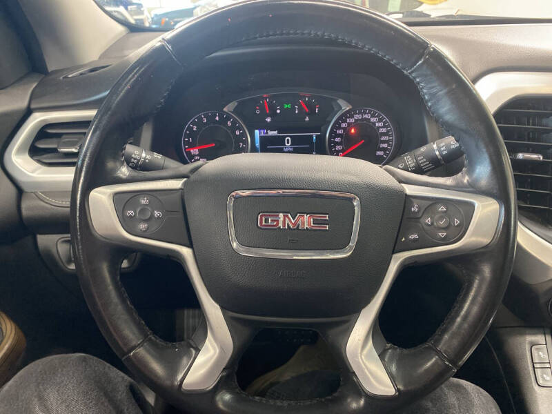 2019 GMC Acadia SLE-2