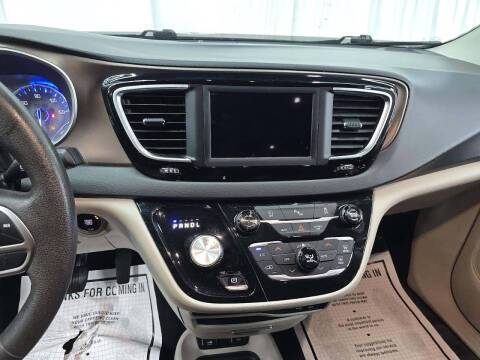 2018 Chrysler Pacifica Touring Plus
