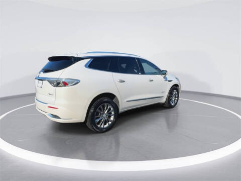 2022 Buick Enclave Avenir